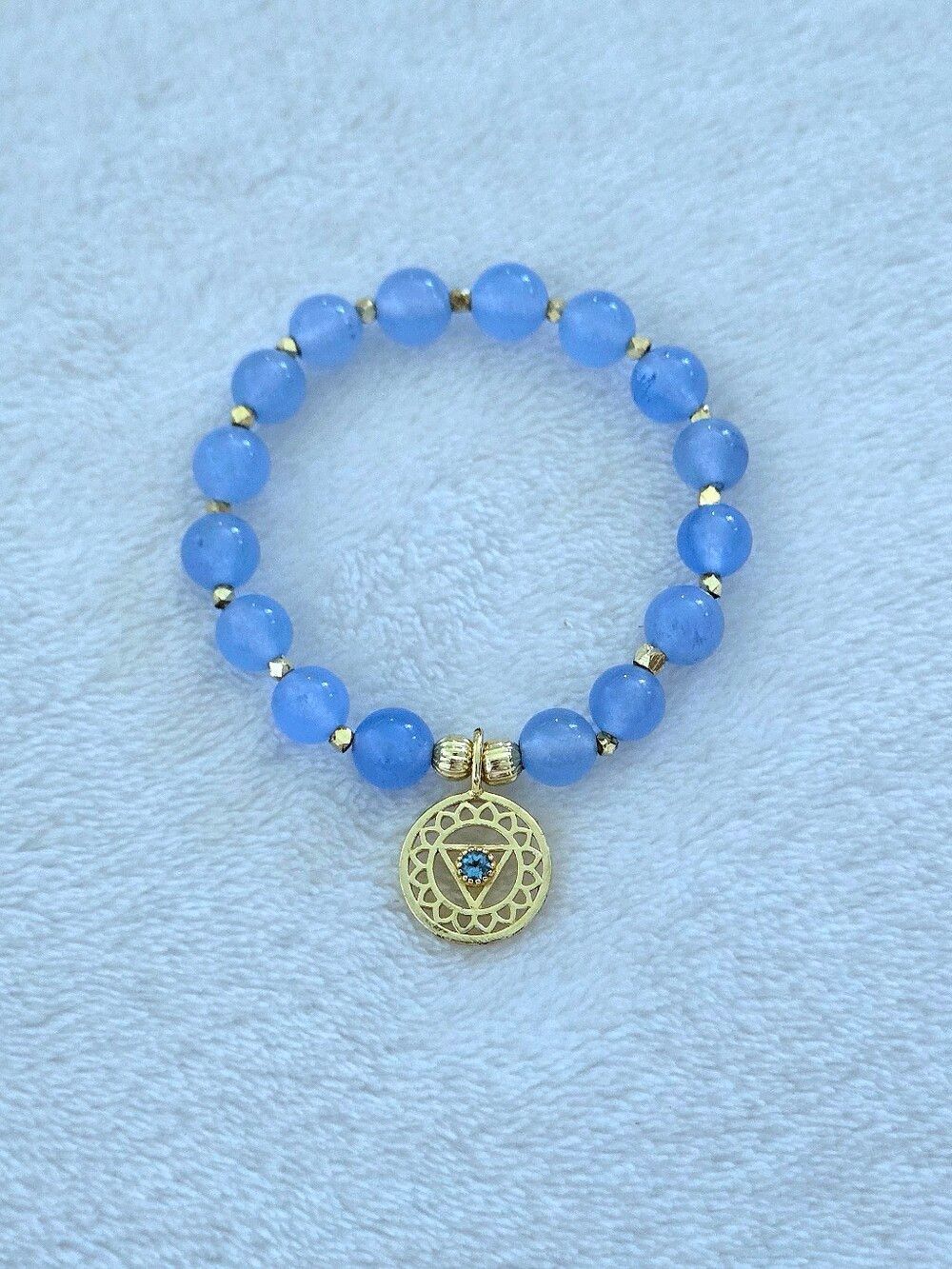 Shivam Blue💙 Topaz Stretch Bracelet with Throat Chakra🧘‍♀️ Charm